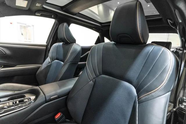 2024 Toyota Crown Platinum