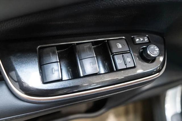 2024 Toyota Crown Platinum
