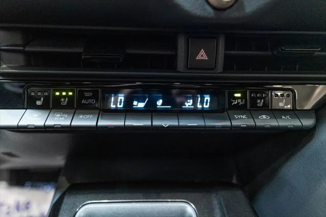 2024 Toyota Crown Platinum