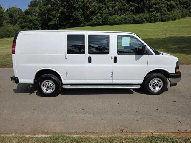 2023 GMC Savana Cargo RWD 2500 Regular Wheelbase Work Van