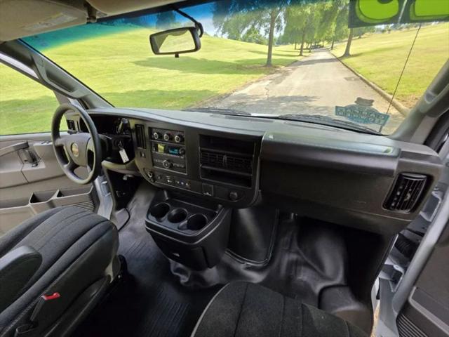 2023 GMC Savana Cargo RWD 2500 Regular Wheelbase Work Van