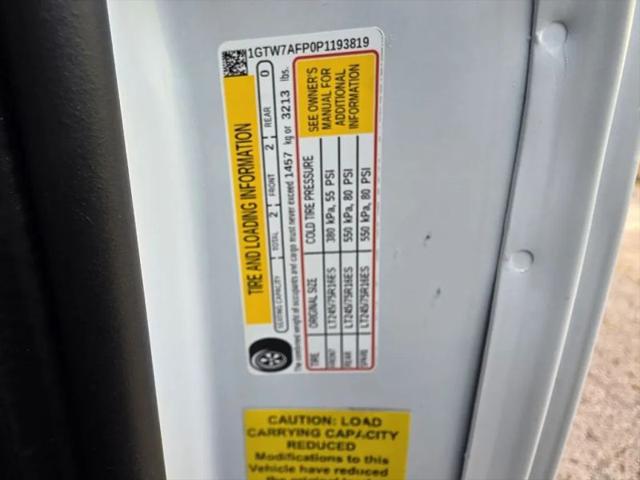2023 GMC Savana Cargo RWD 2500 Regular Wheelbase Work Van