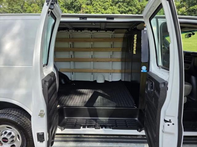 2023 GMC Savana Cargo RWD 2500 Regular Wheelbase Work Van