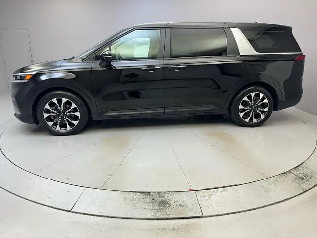 2022 Kia Carnival MPV EX