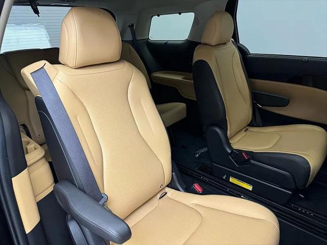 2022 Kia Carnival MPV EX