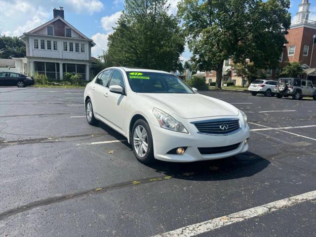 2011 INFINITI G25 G25x