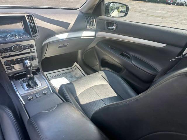 2011 INFINITI G25 G25x