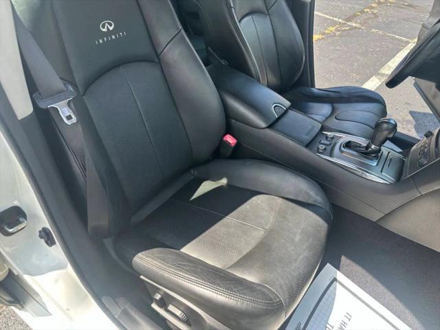 2011 INFINITI G25 G25x