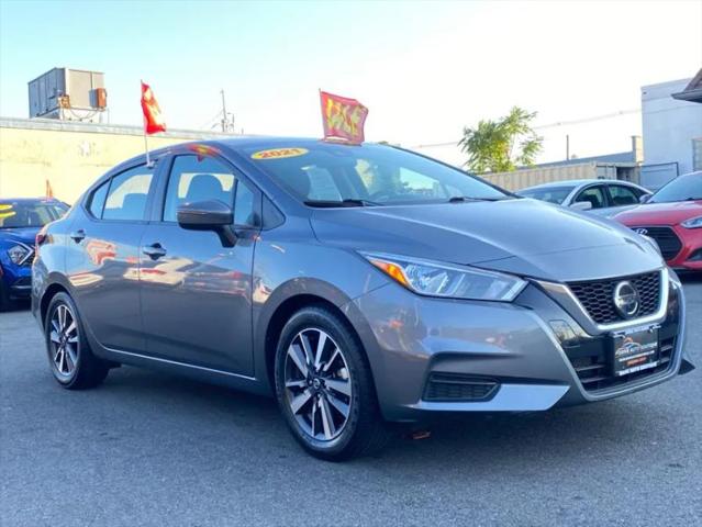 2021 Nissan Versa SV Xtronic CVT