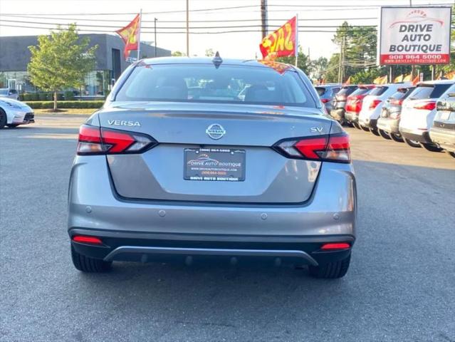 2021 Nissan Versa SV Xtronic CVT