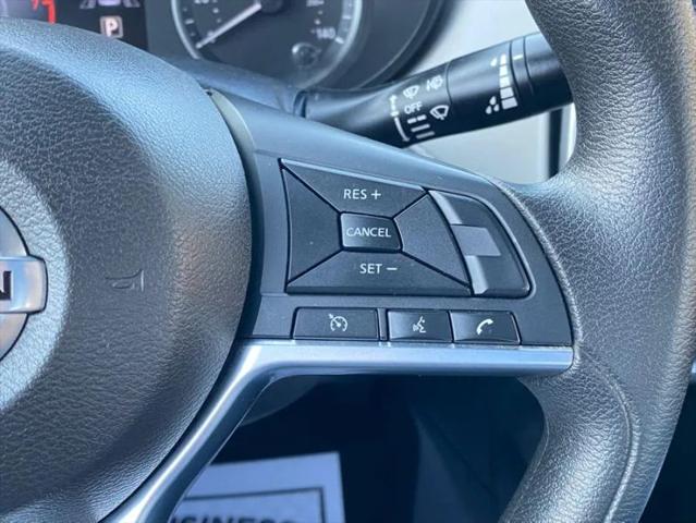 2021 Nissan Versa SV Xtronic CVT