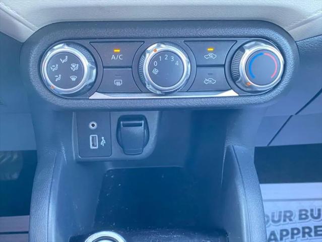 2021 Nissan Versa SV Xtronic CVT