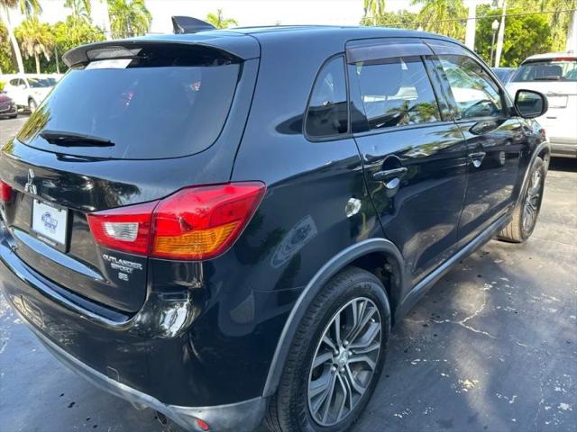 2017 Mitsubishi Outlander Sport 2.4 SE