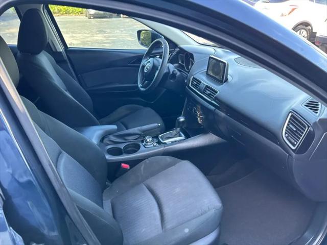 2015 Mazda Mazda3 i Sport