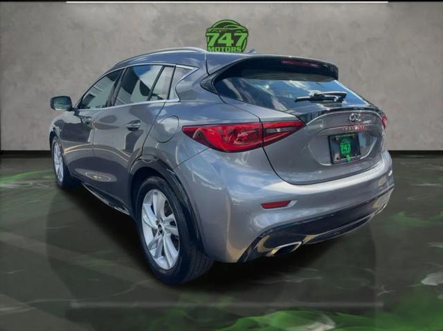 2018 INFINITI QX30 ESSENTIAL