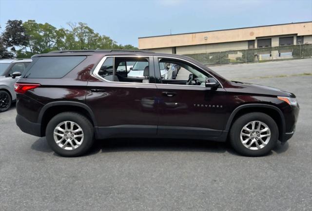 2020 Chevrolet Traverse AWD LT Leather