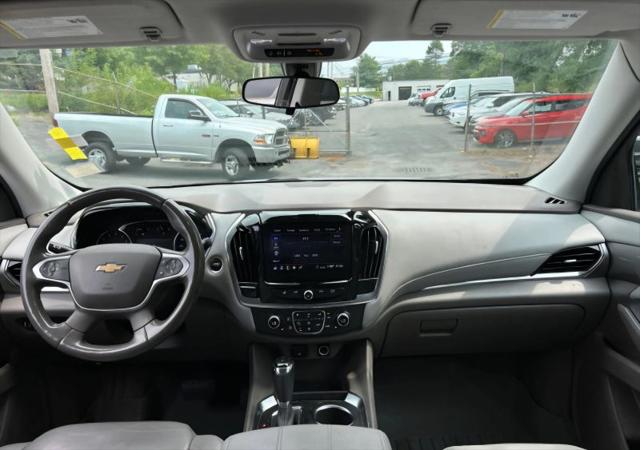 2020 Chevrolet Traverse AWD LT Leather