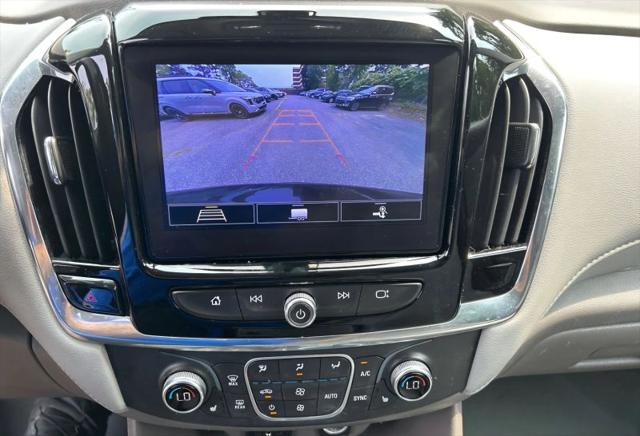 2020 Chevrolet Traverse AWD LT Leather
