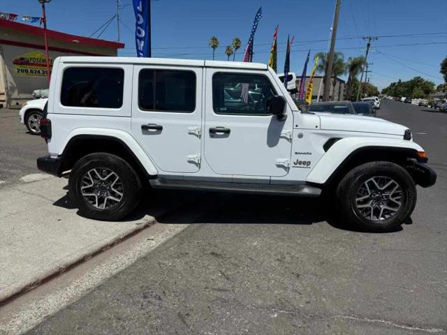 2024 Jeep Wrangler 4-Door Sahara 4x4