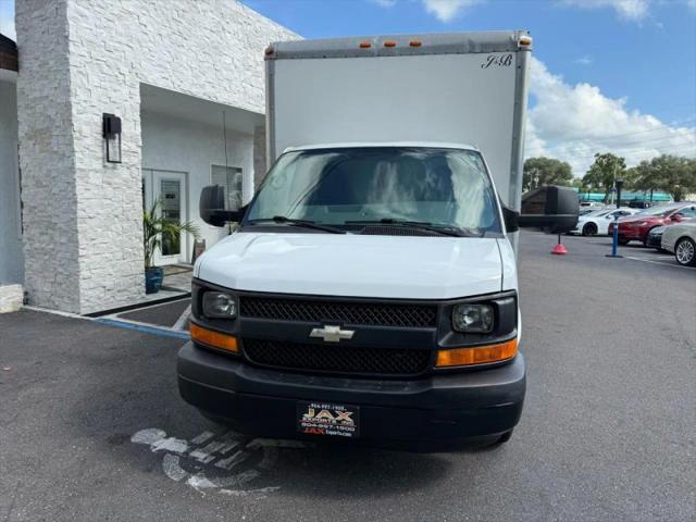 2014 Chevrolet Express Cutaway 4500 Diesel