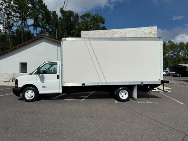 2014 Chevrolet Express Cutaway 4500 Diesel
