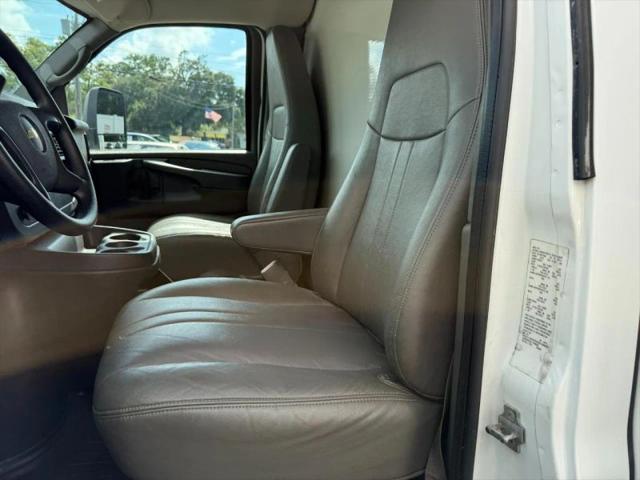 2014 Chevrolet Express Cutaway 4500 Diesel