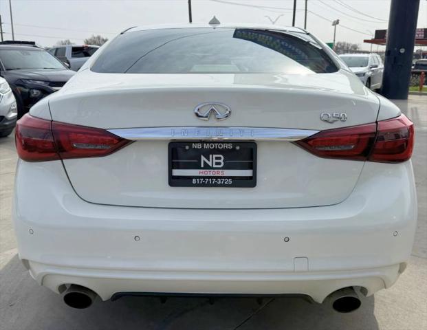 2021 INFINITI Q50 LUXE
