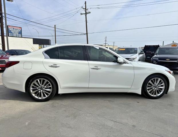 2021 INFINITI Q50 LUXE