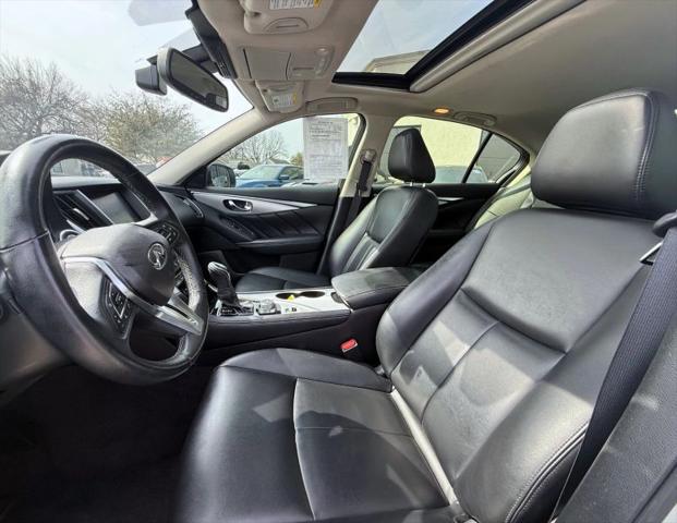 2021 INFINITI Q50 LUXE