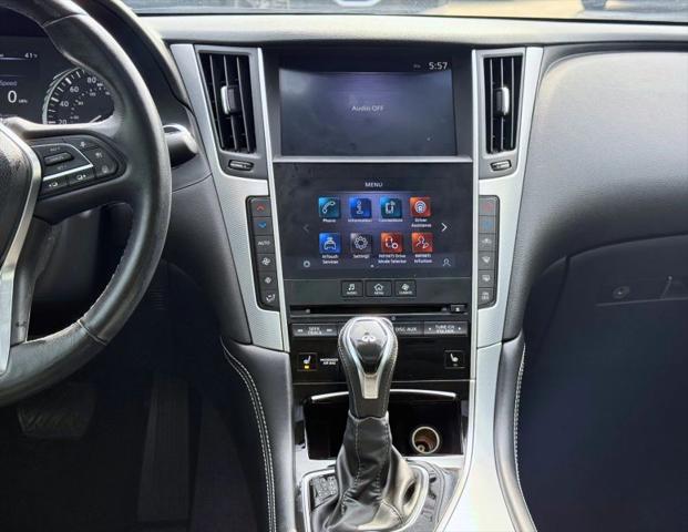 2021 INFINITI Q50 LUXE