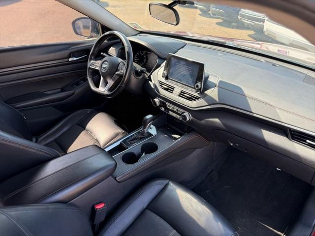 2021 Nissan Altima SR FWD