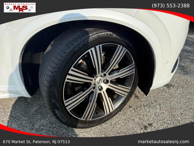 2021 Volvo XC90 T6 Inscription 7 Passenger