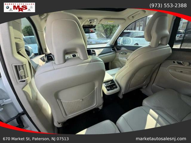 2021 Volvo XC90 T6 Inscription 7 Passenger