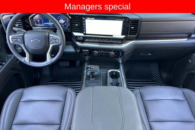2025 Chevrolet Silverado 1500 4WD Crew Cab Short Bed RST