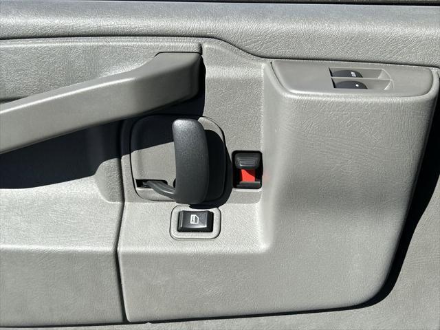 2025 GMC Savana Cutaway Work Van
