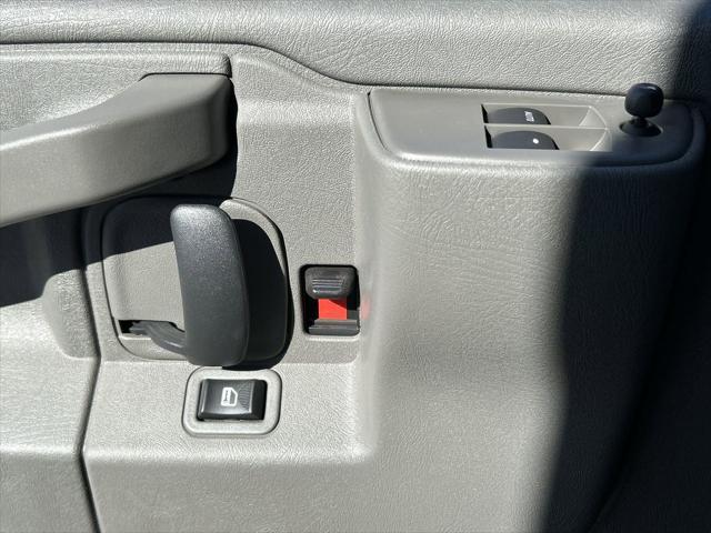 2025 GMC Savana Cutaway Work Van