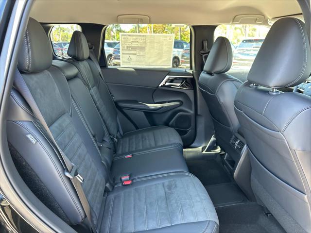 2025 Mitsubishi Outlander PHEV SE S-AWC