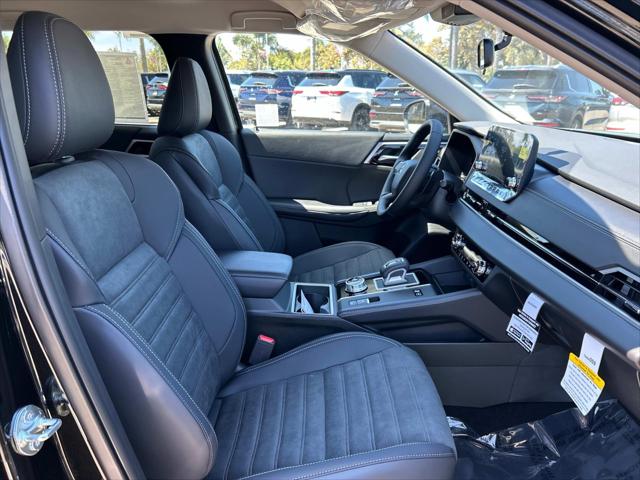 2025 Mitsubishi Outlander PHEV SE S-AWC