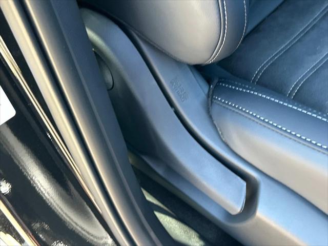 2025 Mitsubishi Outlander PHEV SE S-AWC