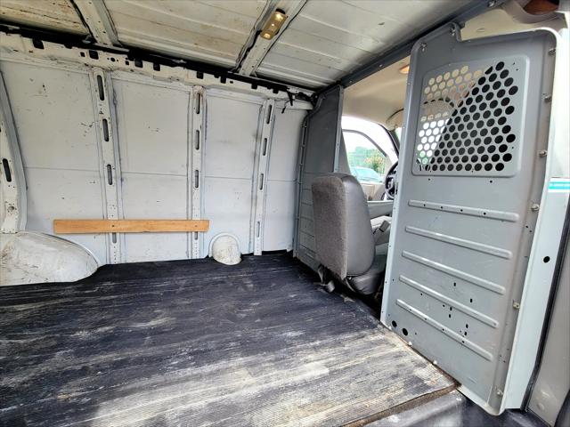 2015 GMC Savana 2500 Work Van