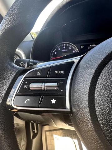 2022 Kia Forte LXS