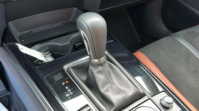 2025 Mazda CX-30 2.5 Carbon Turbo
