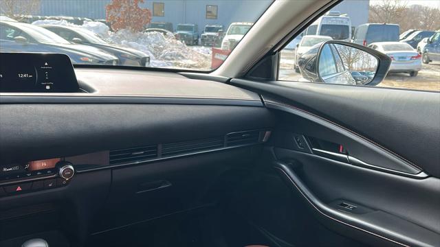 2025 Mazda CX-30 2.5 Carbon Turbo