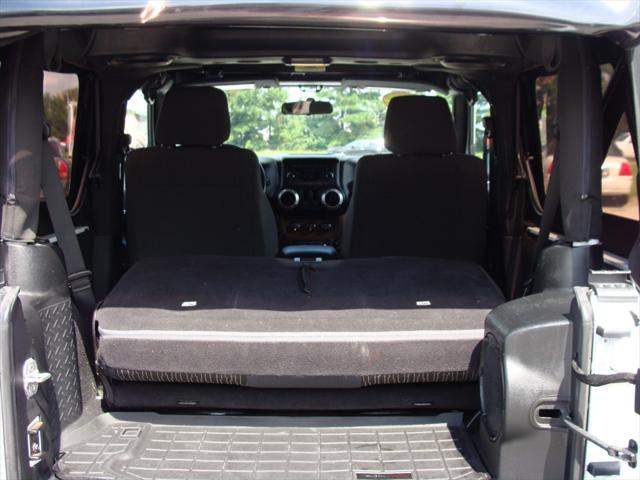 2012 Jeep Wrangler Sahara