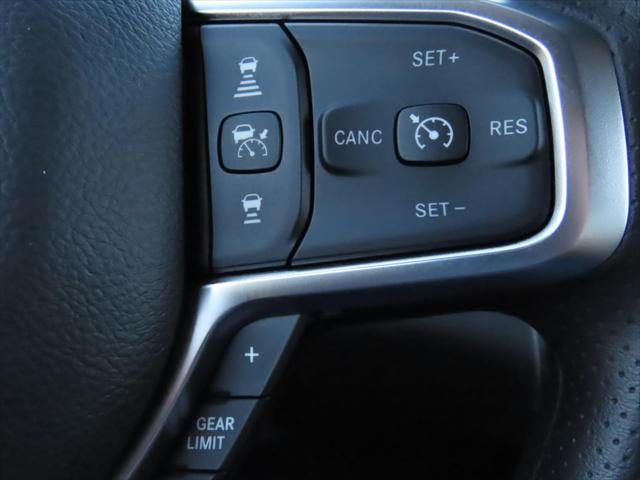 2025 Ram 1500 Tradesman Crew Cab 4x4 5'7" Box