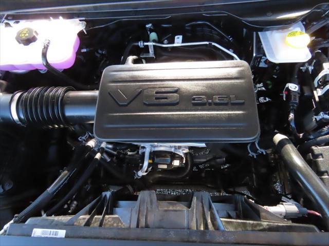 2025 Ram 1500 Tradesman Crew Cab 4x4 5'7" Box