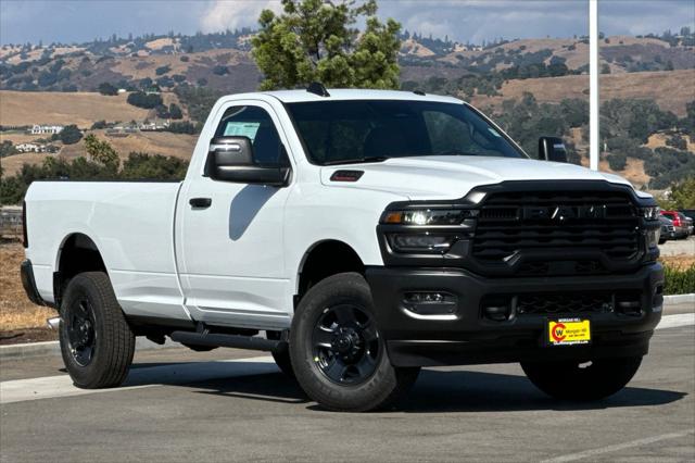 2026 RAM Ram 3500 RAM 3500 TRADESMAN REGULAR CAB 4X4 8 BOX