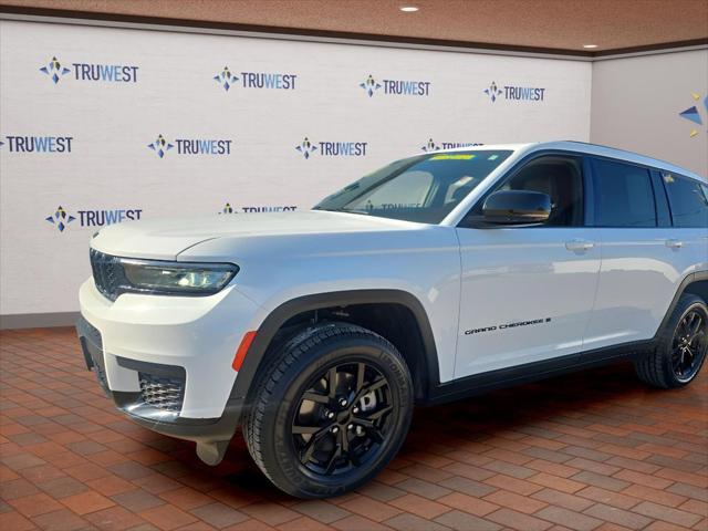 2024 Jeep Grand Cherokee L Altitude 4x4 2024 Jeep Grand Cherokee L Altitude 4x4