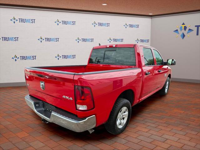 2023 RAM 1500 Classic SLT Crew Cab 4x4 57 Box