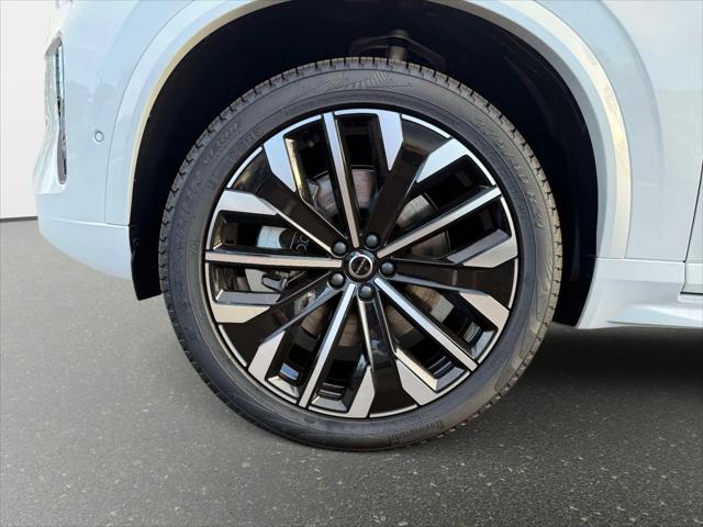 2026 Volvo XC90 Plug-In Hybrid T8 Ultra 7-Seater